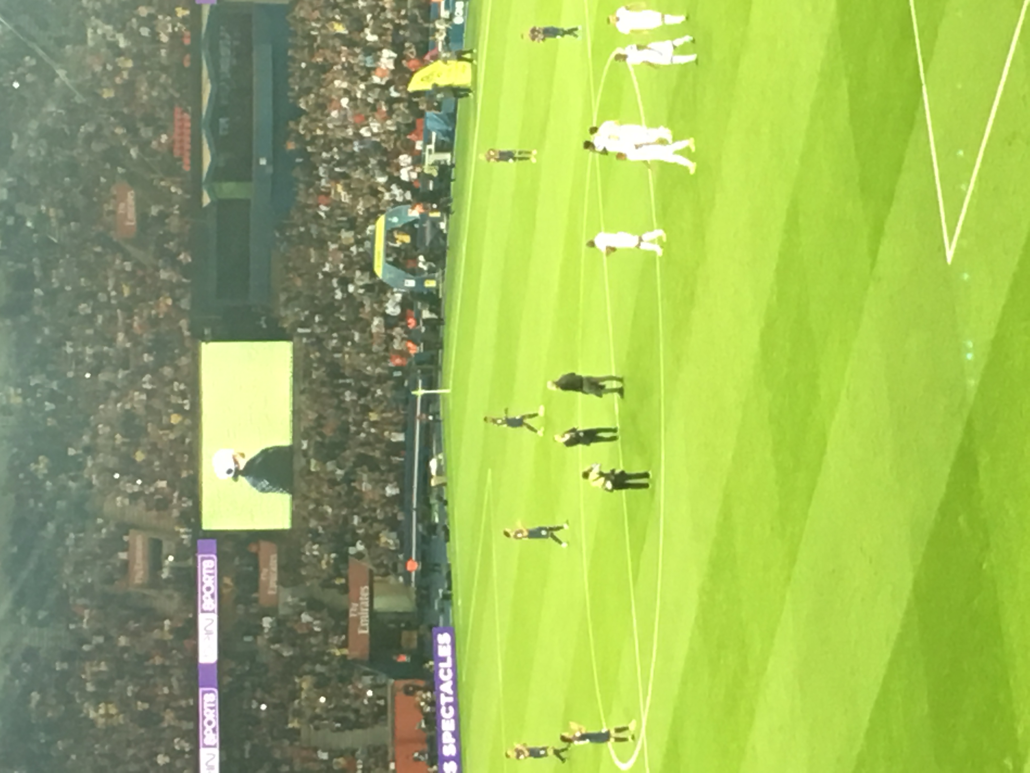 关于巴黎圣日尔曼的社区服务计划公示的信息