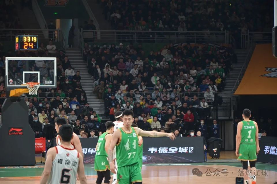 江苏男篮全面表现，相互配合取得连胜的简单介绍