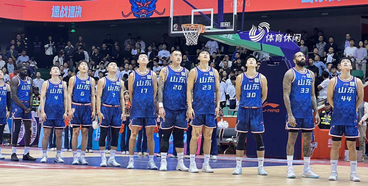 江苏男篮全面表现，相互配合取得连胜的简单介绍