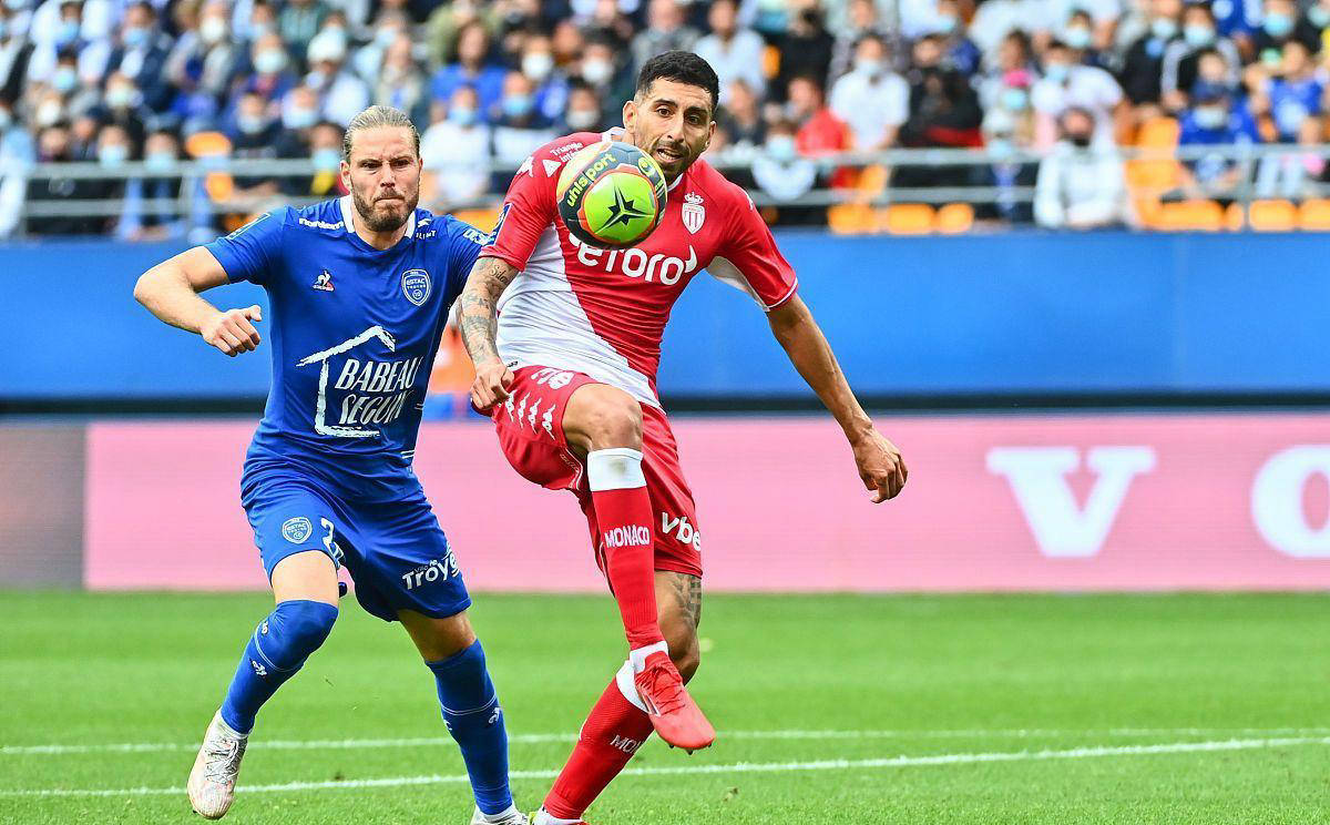 摩纳哥击败对手,连胜记录延续 摩纳哥击败对手,连胜记录延续