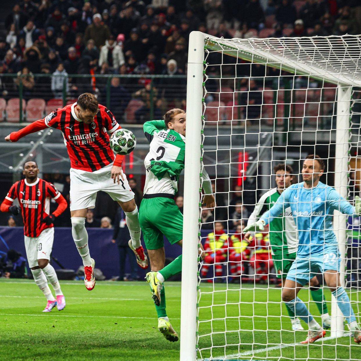 关于AC米兰遭遇詹姆斯逆转，奥运会局势紧张的信息