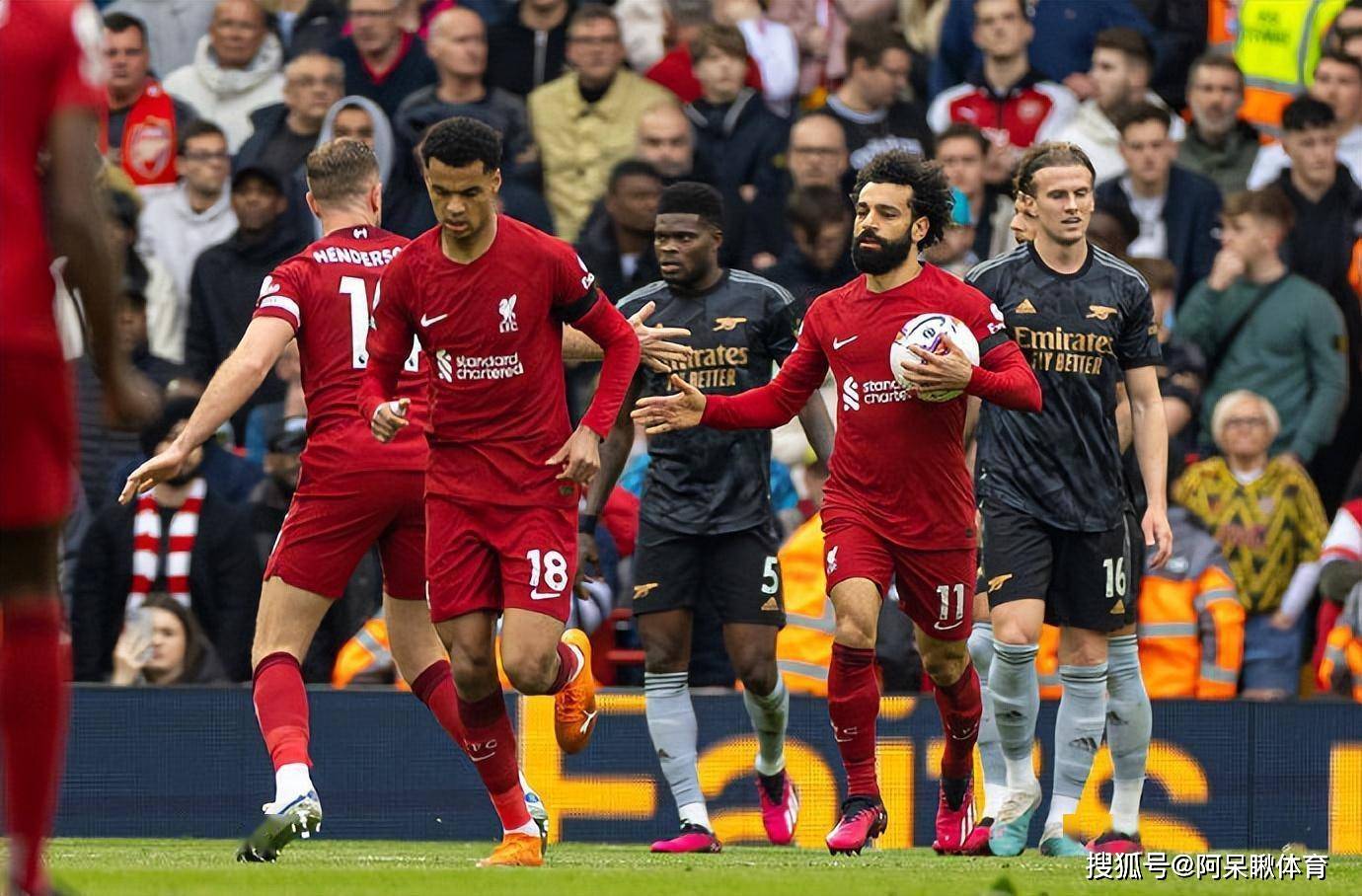 阿森纳主场逼平对手,英超争冠形势举棋不定的简单介绍 阿森纳主场逼平对手,英超争冠形势举棋不定的简单介绍