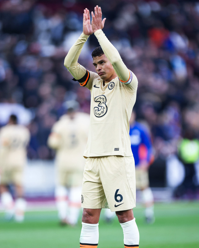 意甲传统劲旅状态低迷，教练思索改变