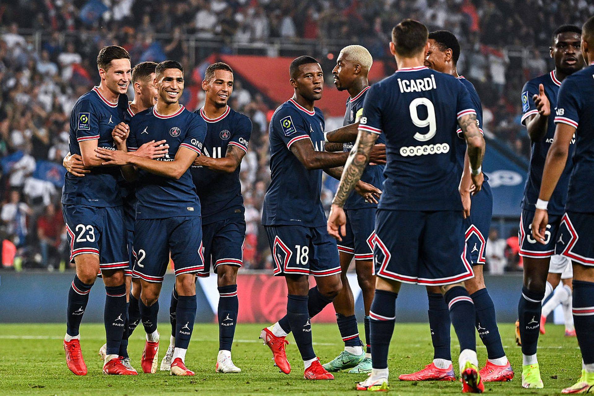 皇马闪电逆转巴黎圣日耳曼,取得关键胜利的简单介绍 皇马闪电逆转巴黎圣日耳曼,取得关键胜利的简单介绍