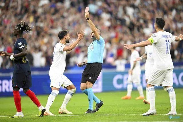 欧预赛比赛:意大利中场发威,挑战希腊 欧预赛比赛:意大利中场发威,挑战希腊