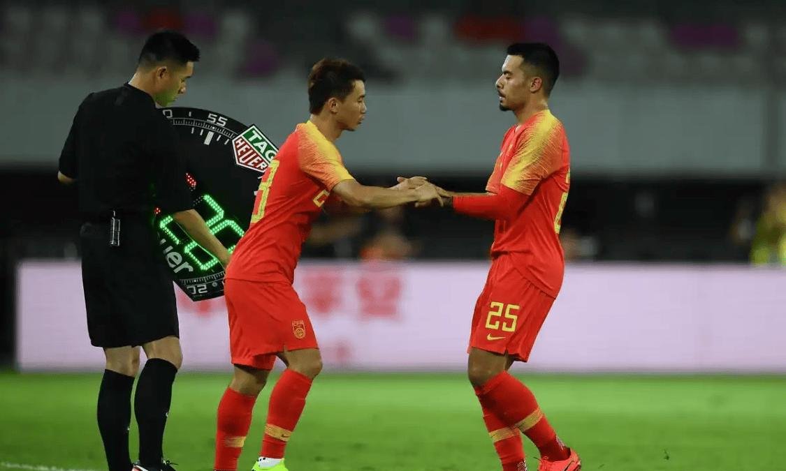 中国足球联赛中全明星大碰撞