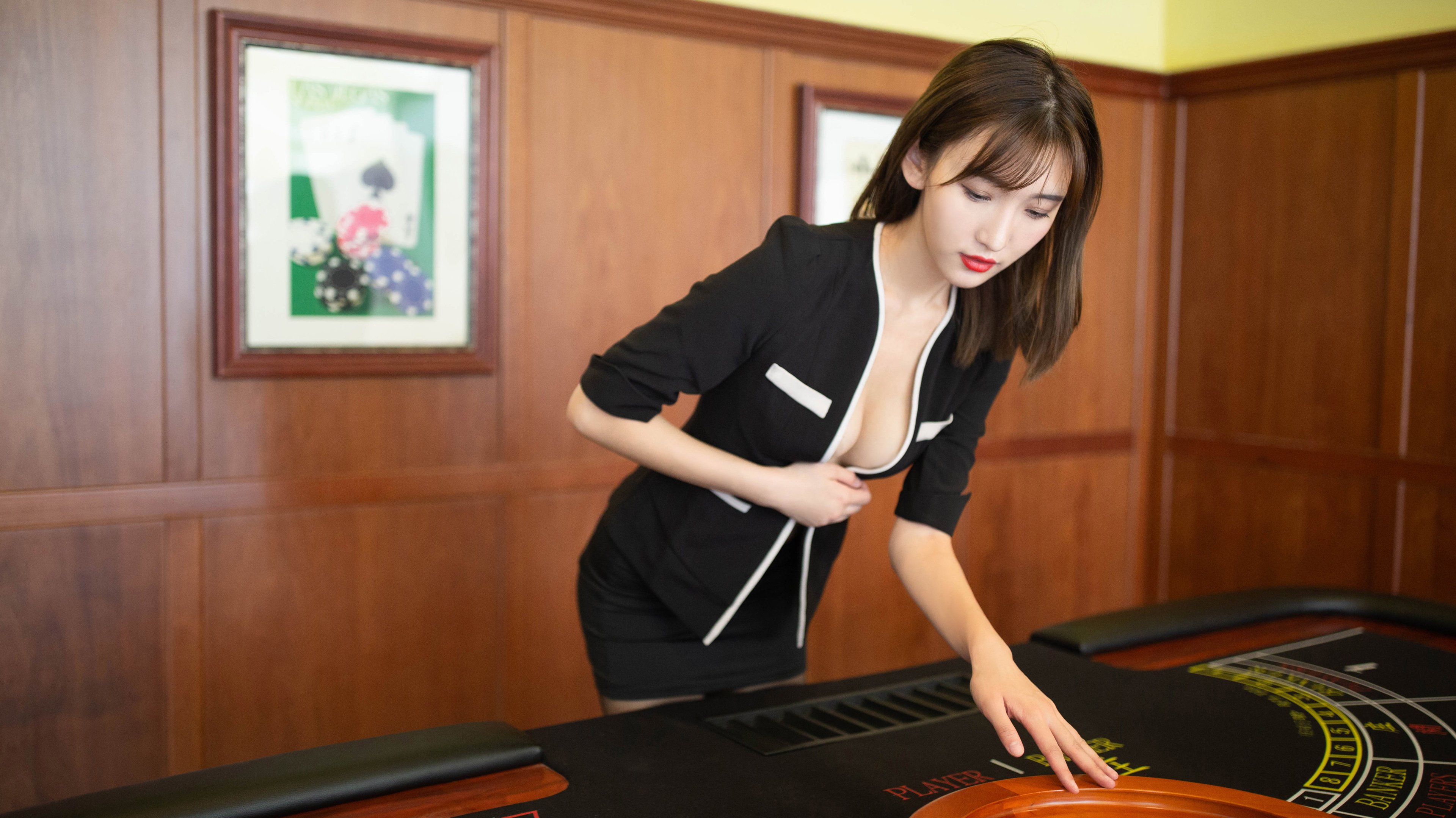 绿茵双刃，国际米兰的火力压制与巴尔韦德的决赛接管艺术