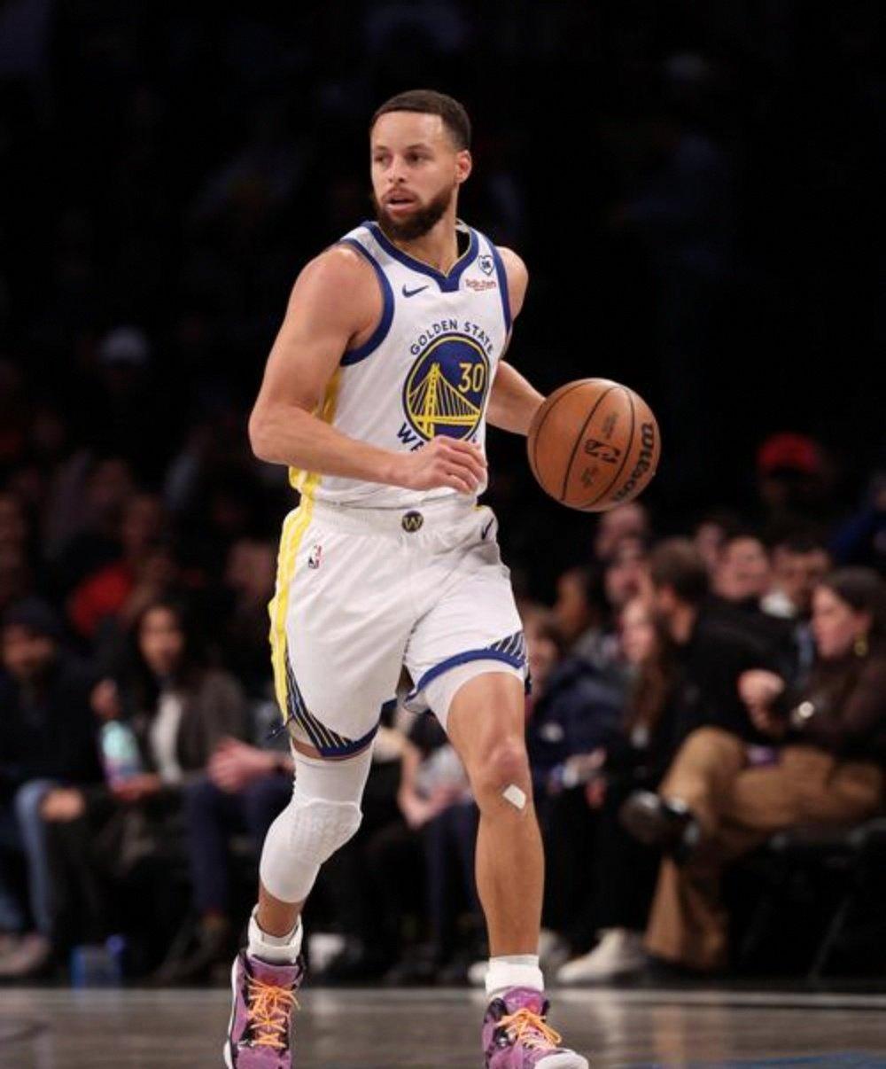 湖人狂胜开拓者，库里在焦点战证明自己